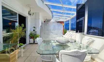 Apartamento com 2 quartos à venda na Rua João Pio Duarte Silva, 94, Pantanal, Florianópolis, 126 m2 por R$ 1.157.000