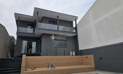 Casa com 4 quartos à venda na Rua Benedito Massaroppi, 189, Dos Casa, São Bernardo do Campo, 290 m2 por R$ 2.500.000