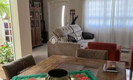 Casa em condomínio fechado com 3 quartos à venda na Rua Vicente Galafassi, 155, Nova Petrópolis, São Bernardo do Campo, 209 m2 por R$ 1.099.000