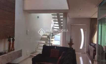 Casa em condomínio fechado com 3 quartos à venda na Rua Jair Fongaro, 290, Rudge Ramos, São Bernardo do Campo, 475 m2 por R$ 1.780.000