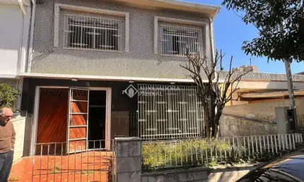 Casa com 3 quartos à venda na Doutor Antônio Refinetti, 76, Casa Branca, Santo André, 180 m2 por R$ 950.000