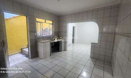 Casa com 3 quartos à venda na Álvares de Azevedo, 85, Jardim Miranda D'Aviz, Mauá, 185 m2 por R$ 410.000