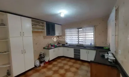 Casa com 3 quartos à venda na miguel galindo navarro, 43, jardim araguaia, mauá, 220 m2 por r$ 414.000