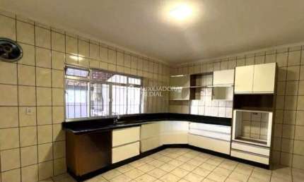 Casa com 3 quartos à venda na Saturnino João da Silva, 85, Jardim Zaira, Mauá, 400 m2 por R$ 600.000