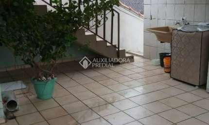 Casa com 2 quartos à venda na Chico Mendes, 78, Alvarenga, São Bernardo do Campo, 260 m2 por R$ 554.000