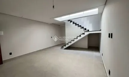 Casa com 3 quartos à venda na Rua Tupi, 295, Cerâmica, São Caetano do Sul, 200 m2 por R$ 1.690.000