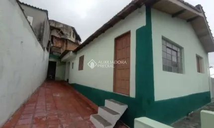 Casa com 3 quartos à venda na José Delpoio, 349, Vila Assis Brasil, Mauá, 330 m2 por R$ 498.000