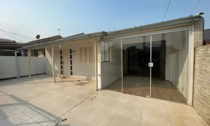 Casa com 2 quartos à venda na Rua Ouro Preto, 522, Natal, Gravataí, 160 m2 por R$ 385.000