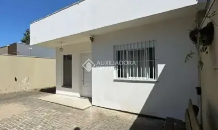 Casa com 2 quartos à venda na Rua Francelino Schimitz, 427, Cruzeiro, Gravataí, 132 m2 por R$ 634.940
