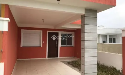 Casa com 2 quartos à venda na Azenha, 481, Centro, Tramandaí, 69 m2 por R$ 290.000