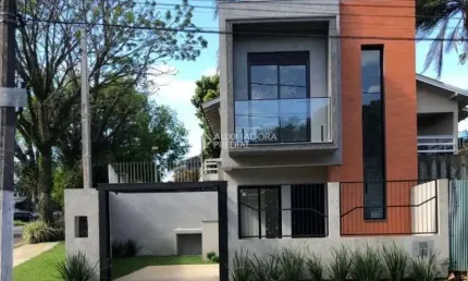 Casa com 2 quartos à venda na Barão do Rio Branco, 221, Salgado Filho, Gravataí, 72 m2 por R$ 559.000