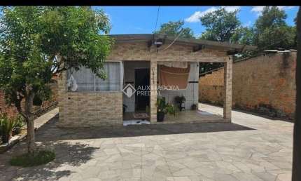 Casa com 3 quartos à venda na Florêncio Rosa da Silveira, 207, Parque Granja Esperança, Cachoeirinha, 80 m2 por R$ 307.400