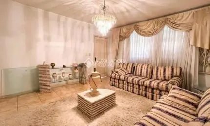 Casa com 3 quartos à venda na rua bernardino de oliveira fonseca, 1, centro, gravataí, 190 m2 por r$ 850.000