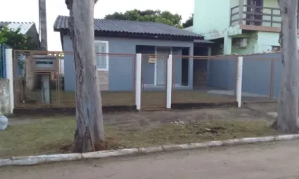 Casa com 2 quartos para alugar na Rua Seival, 521, Passos dos Ferreiros, Gravataí, 112 m2 por R$ 1.870