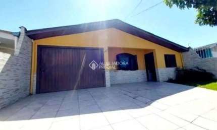 Casa com 3 quartos à venda na Rua Osasco, 765, Parque Florido, Gravataí, 130 m2 por R$ 340.500