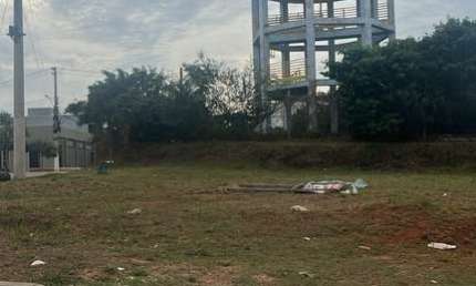 Terreno em condomínio fechado à venda na Avenida Los Angeles, Morada do Vale II, Gravataí, 180 m2 por R$ 159.900