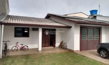 Casa com 2 quartos à venda na Cilon Rosa, 30, Santa Fé, Gravataí, 120 m2 por R$ 371.900