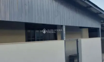 Casa com 2 quartos para alugar na rua maciel, 64, passos dos ferreiros, gravataí, 81 m2 por r$ 1.265