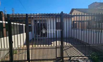 Casa com 3 quartos à venda na Avenida Capitão Garibaldi Pinto dos Santos, 890, Parque Granja Esperança, Cachoeirinha, 57 m2 por R$ 300.000