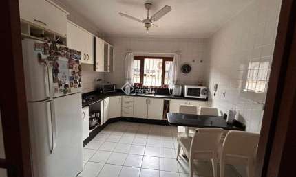 Casa com 3 quartos à venda na Rua Rosaldo Michelon, 279, Fazenda Santo Antônio, São José, 160 m2 por R$ 850.000