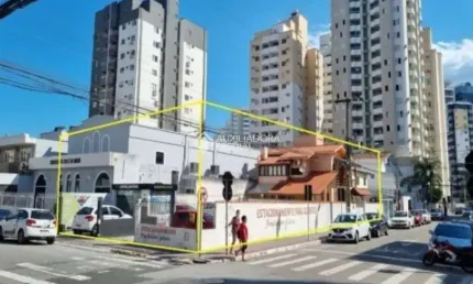Casa com 3 quartos à venda na Avenida Salvador Di Bernardi, 805, Campinas, São José, 150 m2 por R$ 2.200.000