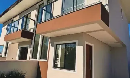Casa com 2 quartos à venda na nielsen ubiratã delfino jose, 12, bela vista, palhoça, 78 m2 por r$ 499.900