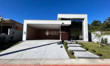 Casa em condomínio fechado com 3 quartos à venda na Rodovia SC-281, 786, Sertão do Maruim, São José, 166 m2 por R$ 1.400.000
