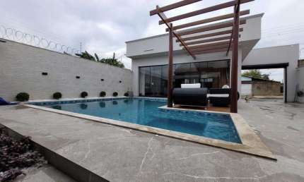 Casa para Venda em Goiânia, Condomínio Amin Camargo, 3 dormitórios, 1 suíte, 3 banheiros, 4 vagas