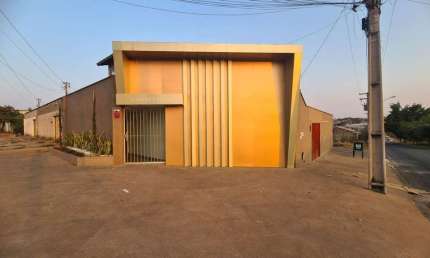 Casa Comercial para Venda em Aparecida de Goiânia, Jardim Helvécia, 7 dormitórios, 1 suíte, 3 banheiros, 2 vagas