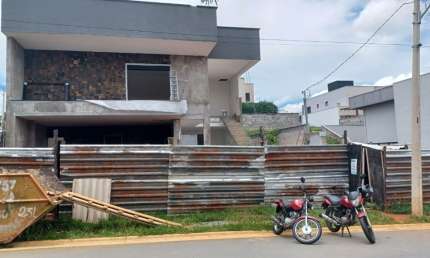 Casa em condomínio fechado com 3 quartos à venda na Sucuri, 12, Jardins Capri, Senador Canedo
