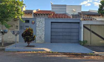 Casa com 3 quartos à venda na Rua MDV 18, 16, Moinho dos Ventos, Goiânia