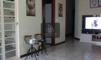 Casa com 3 quartos à venda no São José, Poços de Caldas 