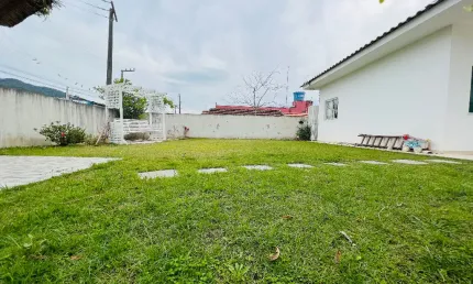Casa com 3 quartos à venda na Rua Rubens Alves, 800, Balneário Perequê, Porto Belo