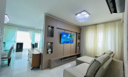 Apartamento com 3 quartos à venda na Rua 236, 555, Meia Praia, Itapema