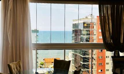 Apartamento com 4 quartos à venda na Rua 137, 4700, Meia Praia, Itapema