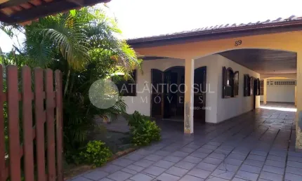 Casa com 4 quartos a 350m da praia, santa terezinha, pontal do parana - pr