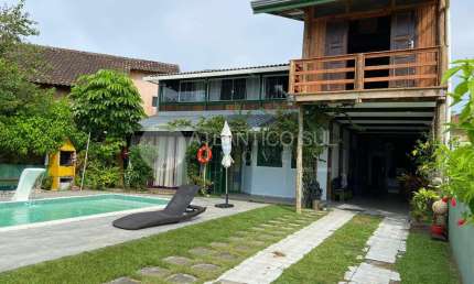 Casa à venda a poucos passos do mar, ATAMI SUL, PONTAL DO PARANA - PR