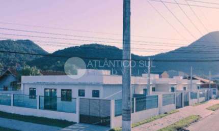 Casa em Residencial à venda com 03 Quartos, TABULEIRO, MATINHOS - PR