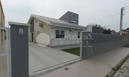 Casa com 4 suítes  balneario santa terezinha  400 metros do mar pontal do paraná