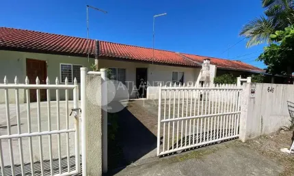 Casa com 02 quartos à venda, no balneário guaciara, matinhos - pr