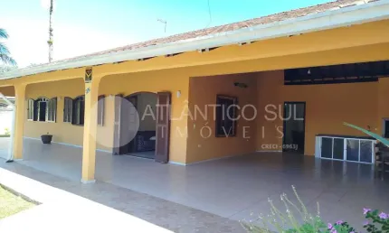 Casa à venda com 05 quartos , praia de leste, pontal do parana - pr