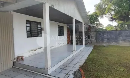 Casa a venda no balneário praia de leste a 850 metros do mar