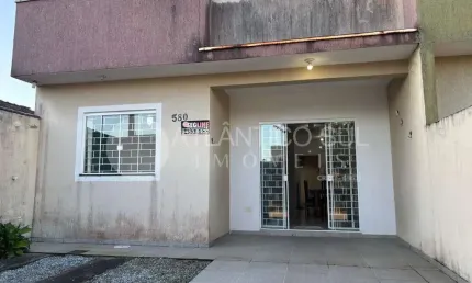 Casa com 03 quartos venda, a 300 metros do mar  junara, matinhos - pr