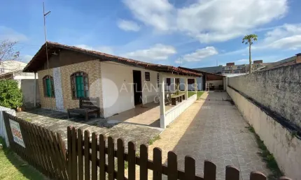 Duas casas a venda no mesmo terreno em santa terezinha, pontal do paraná - pr