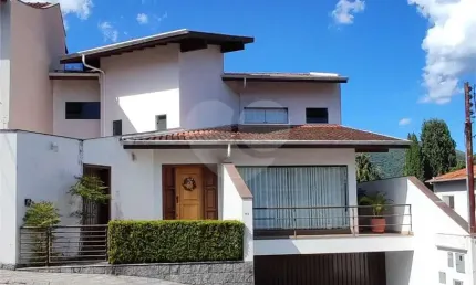 Casa com 3 quartos à venda em Residencial Paineiras - MG