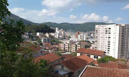 Casa com 3 quartos à venda em Jardim Santa Augusta - MG