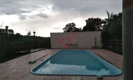 CHÁCARA EXCELENTE no BAIRRINHO com 3 amplos dorm, com 3000 m² por R$ 650.000 - J