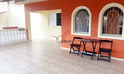 Casa à Venda com Edícula Assobradada no Bosque dos Eucaliptos em SãoJosédosCampo