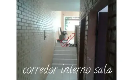 EXCELENTE SOBRADO com 2 Dorms, com Suíte e 3 pavimentos em TAUBATÉ