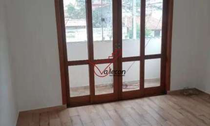 Sobrado 4 dormitórios à venda Vila Medeiros Caçapava/SP